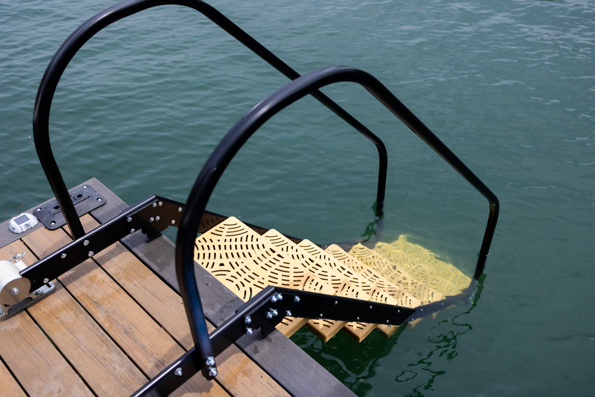 How to Assemble the NautiSteps Spring Assisted Dock Ladder