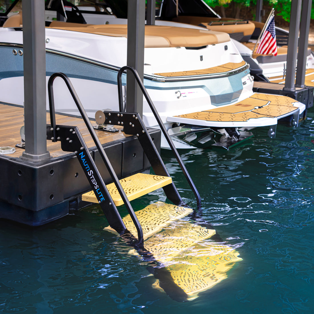 NautiSteps Lite - Spring-Assisted Dock Ladder